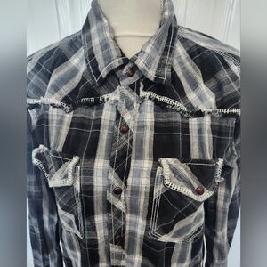 Men's BKE Black/White Long Sleeve Snap Button Down Shirt Size Medium